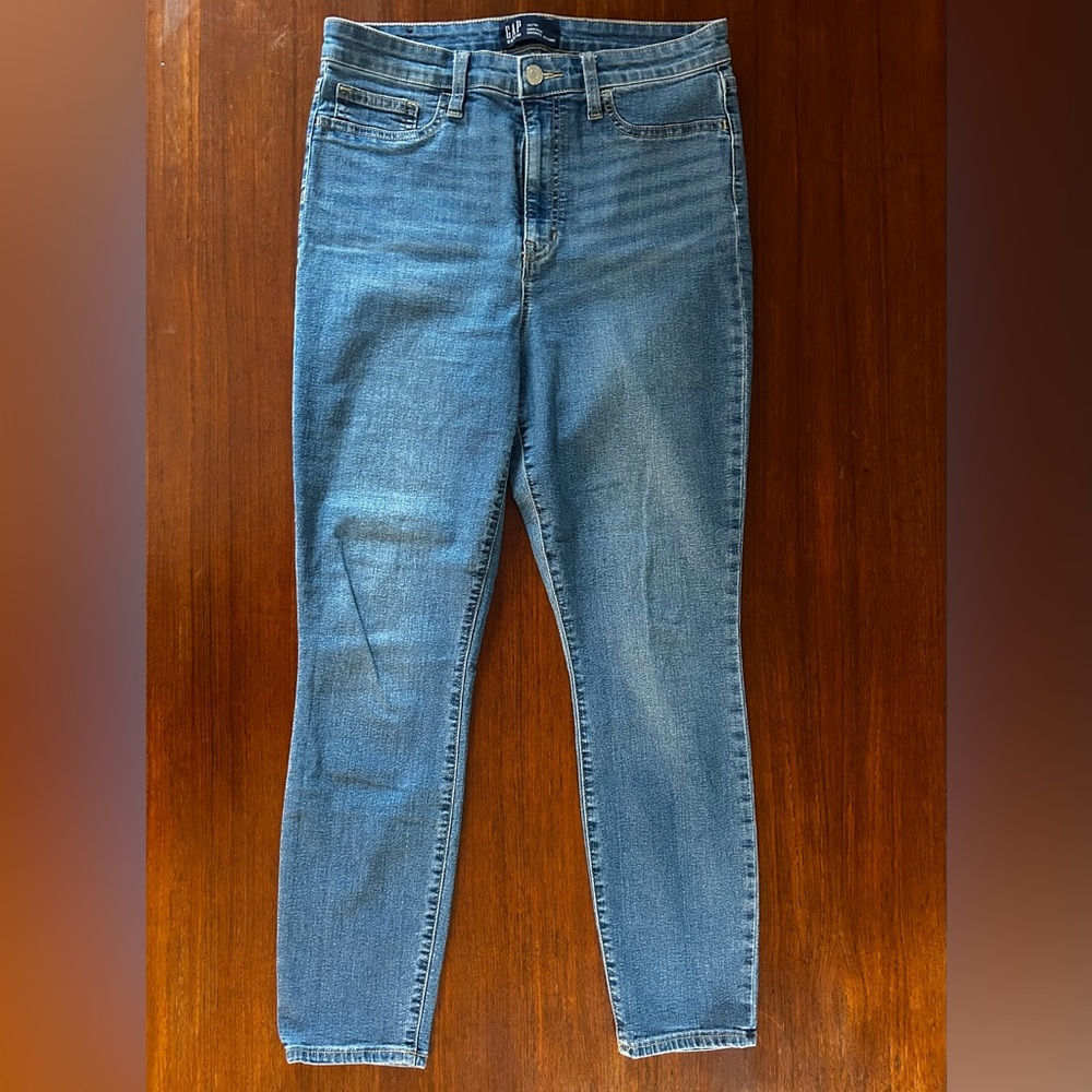 Gap High Rise Favorite Jeggings